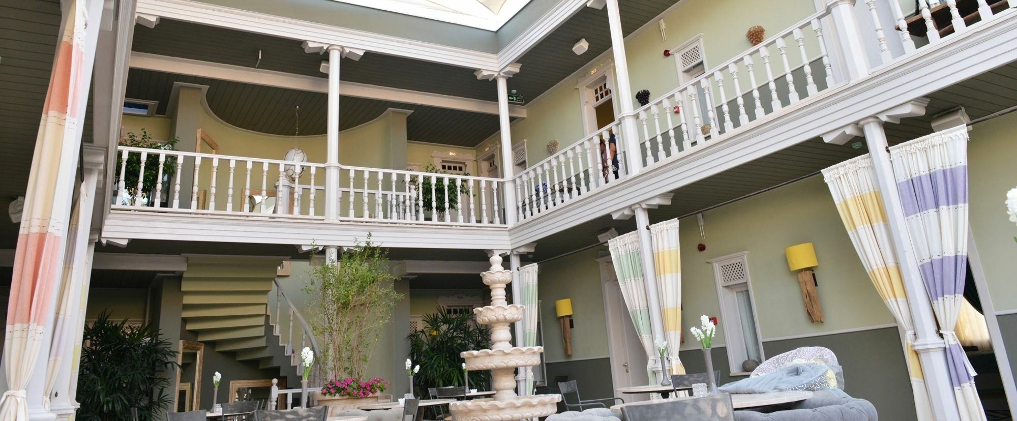 Marge Hotel Cesme Bagian luar foto